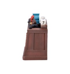 Kiki la petite sorcière - Statuette Three-wheeler Diorama / Calendar Kiki Salesclerk 11 cm