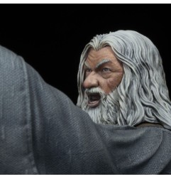 Le Seigneur des Anneaux - Figurine Gandalf in Moria 18 cm