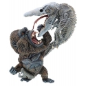 Kong Skull Island - Statuette Deform Real Series Soft Vinyl Kong vs Crawler 23 cm