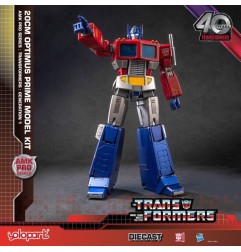 Transformers : Generation One - Figurine Plastic Model Kit AMK Pro Series Optimus Prime 20 cm
