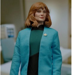 Star Trek - : The Next Generation figurine 1/6 Dr. Beverly Crusher (Standard Edition) 27 cm
