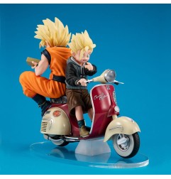 Dragonball Z 05 Desktop Real McCoy - Diorama Super Saiyan Son Goku & Super Saiyan Son Gohan & Motorbike 16 cm