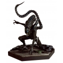 The Alien & Predator - Statuette Figurine Collection Special Mega Xenomorph Warrior (s) 29 cm