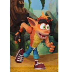 Crash Bandicoot - Figurine Ultra Deluxe Crash avec masque Aku Aku 14 cm