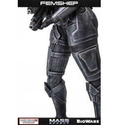 Mass Effect - Statuette 1/4 Femshep 51 cm