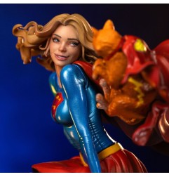 DC Comics - Statuette 1/10 Art Scale Super Girl Series 8 25 cm