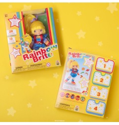 Blondine au pays de l'arc-en-ciel - Poupée Fashion Doll  14 cm