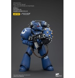 Warhammer The Horus Heresy - Figurine 1/18 Ultramarines MK VI Tactical Squad Legionary avec Bolter & Chainblade 20 cm