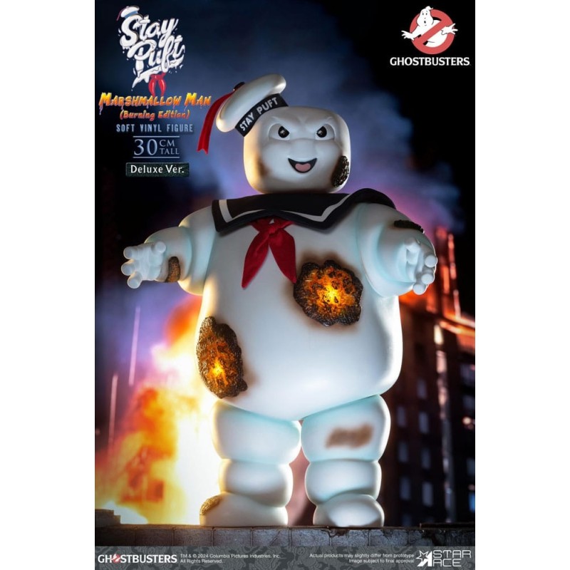 S.O.S Fantômes - Ghostbusters statuette Soft Vinyl Stay Puft Marshmallow Man Burnign Edition Deluxe Version 30 cm