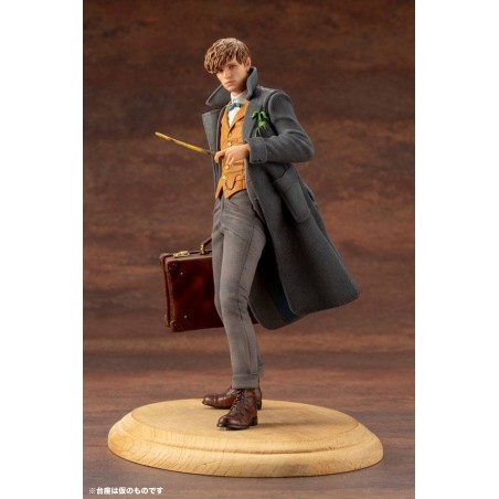Les Animaux fantastiques 2 - Statuette ARTFX+ 1/10 Newt Scamander 18 cm