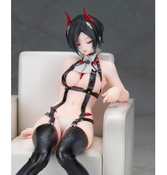 Azur Lane - Statuette Ulrich von Hutten AmiAmi Exclusive 20 cm