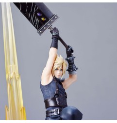 Final Fantasy - VII Rebirth statuette PVC Cloud Strife 30 cm