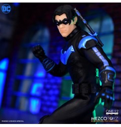 DC Comics - Figurine 1/12 Nightwing 17 cm