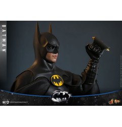 Batman : Le Défi - Figurine Movie Masterpiece 1/6 Batman 30 cm