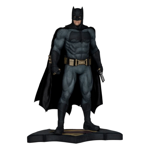 Batman v Superman : L'Aube de la justice - Statuette 1/6 Batman 32 cm