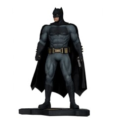 Batman v Superman : L'Aube de la justice - Statuette 1/6 Batman 32 cm