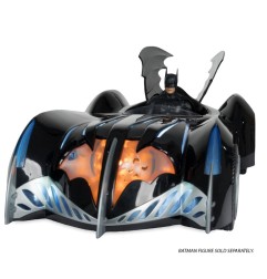 DC Comics - Batman & Robin DC Multiverse véhicule Batmobile 63 cm