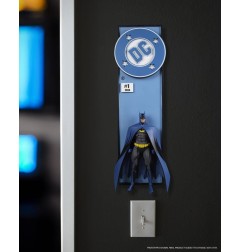 DC Comics - DC Direct Corner Box statuette 1/10 Batman Limited Edition 42 cm