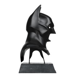 DC Comics - Batman Begins DC Direct mini réplique 1/3 masque de Batman 19 cm