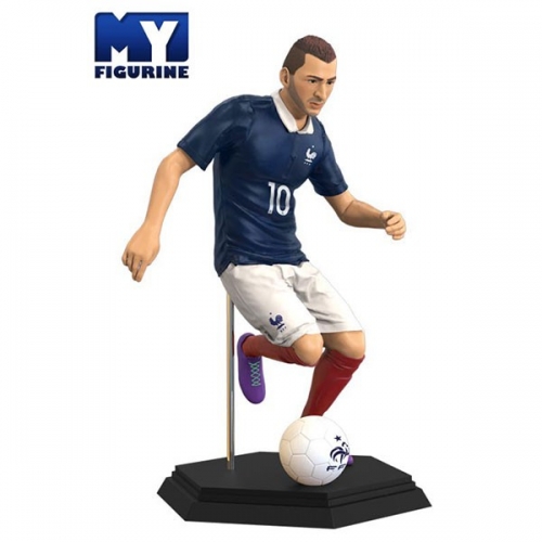 Football - Figurine Résine Benzema 15cm - Figurine-Discount
