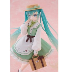 Hatsune Miku - Statuette PVC Figure  Fashion Country Ver. 18 cm