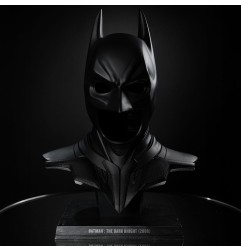 DC Comics - The Dark Knight DC Direct réplique 1/1 masque de Batman 54 cm