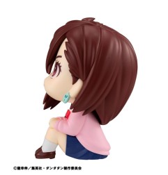 Dandadan - Statuette Look Up Momo 11 cm