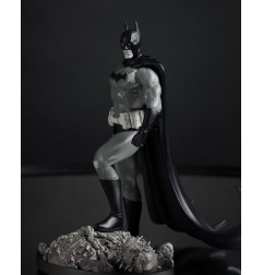 DC Comics - DC Direct statuette Batman by Bjorn Barends (Black White) 18 cm
