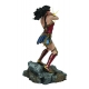 DC Comic Gallery - Diorama Wonder Woman Bracelets (Justice League Movie) 23 cm