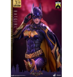 Batman Arkham Knight - Figurine Videogame Masterpiece 1/6 Batgirl (Purple and Gold Version) Exclusive 30 cm