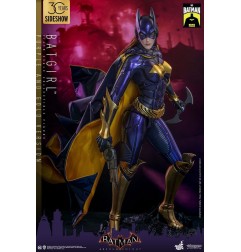 Batman Arkham Knight - Figurine Videogame Masterpiece 1/6 Batgirl (Purple and Gold Version) Exclusive 30 cm