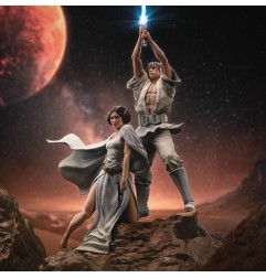 Star Wars - Statuette 1/10 Deluxe Art Scale Luke and Leia 41 cm