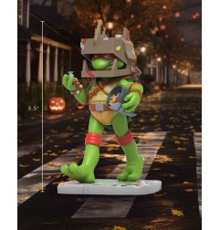 Les Tortues Ninja - Figurine Remixx Raphael Cowa-BOO-nga! Edition 15 cm