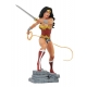 DC Gallery - Statuette Wonder Woman Lasso Comic 23 cm