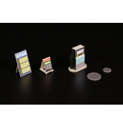 Original Illustration - Maquette papier 1/64 Gas Station 11 cm (re-run)