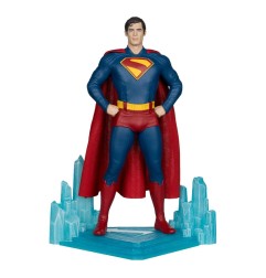 DC Comics - Superman (2025) DC Multiverse figurine Mega Superman 28 cm