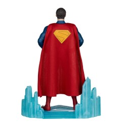 DC Comics - Superman (2025) DC Multiverse figurine Mega Superman 28 cm
