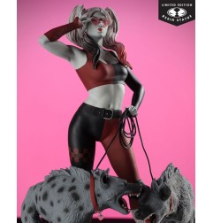 DC Comics - DC Direct statuette 1/10 Harley Quinn: Red, White & Black Harley Quinn by Jenny Frison 19 cm