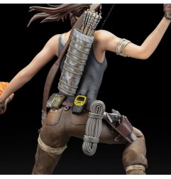 Tomb Raider - Statuette Lara Croft Survivor Era 33 cm