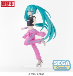 Hatsune Miku - X Love and Berry Dress Up and Dance! Desktop x Decorate Collections PVC Statue  Berry Costume Ver. 17 cm