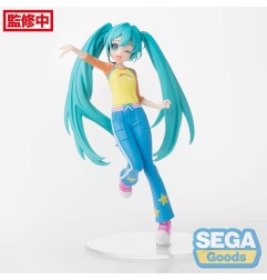 Hatsune Miku - X Love and Berry Dress Up and Dance! Desktop x Decorate Collections PVC Statue  Love Costume Ver. 17 cm