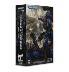 Warhammer - 40,000 Action Figure Lieutenant in Phobos Armor (Ultramarines) (Artist Proof) 18 cm