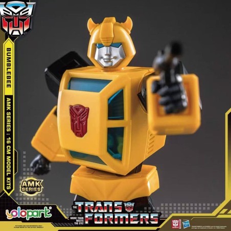 Transformers - Generation One AMK Series Plastic Model Kit Bumblebee 16 cm