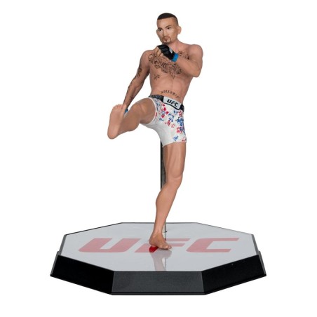 UFC - Posed PVC Statue Max Holloway 18 cm