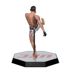 UFC - Posed PVC Statue Max Holloway 18 cm
