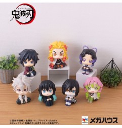 Demon Slayer: Kimetsu no Yaiba - Demon Slayer Kimetsu no Yaiba Look Up PVC Statue Shinobu Kocho 11 cm