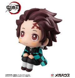 Demon Slayer: Kimetsu no Yaiba - Demon Slayer Kimetsu no Yaiba Look Up PVC Statue Tanjiro Kamado 11 cm
