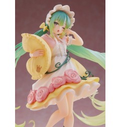 Hatsune Miku - PVC Statue  Wonderland Figure Sleeping Beauty Reissue 18 cm