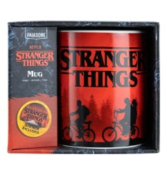 Stranger Things - Mug et autocollants XL Stranger Things