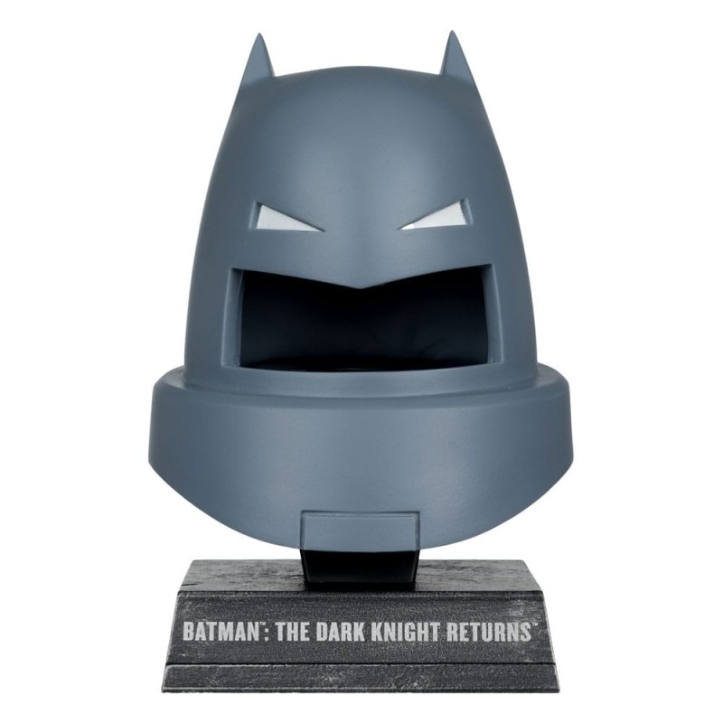 DC Comics - Batman DC Direct Mini Replica 1/3 Armoured Batman Cowl (Dark Knight Returns) 18 cm